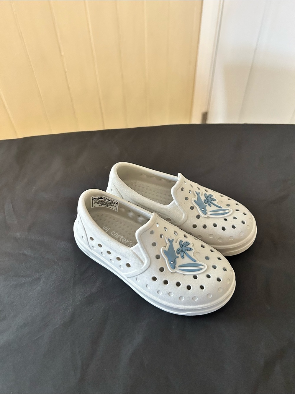 NWT Carter's Sandee Shark Toddler Water Shoes Size 8M